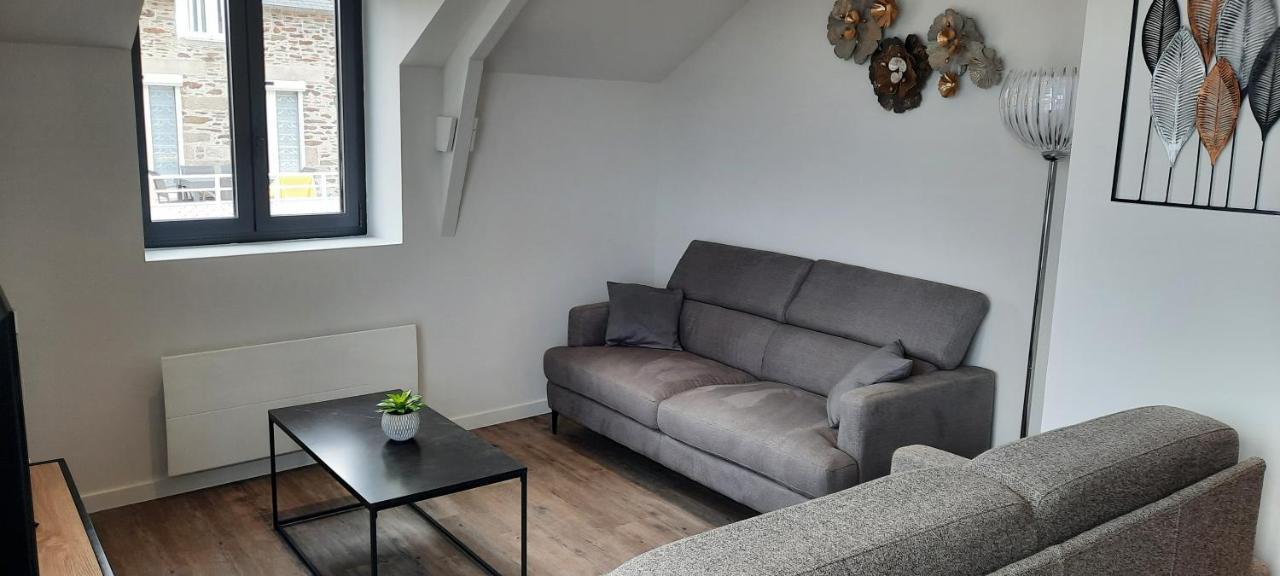 Les Appartements De La B Saint-Benoit-des-Ondes Luaran gambar