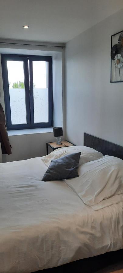 Les Appartements De La B Saint-Benoit-des-Ondes Luaran gambar